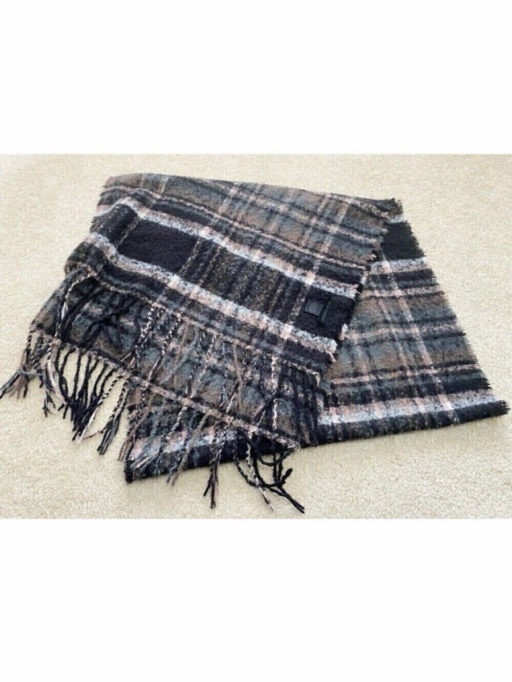 Steve Madden Black Gray Fringed Scarf Pink Plaid Striped Women Wrap Blanket L